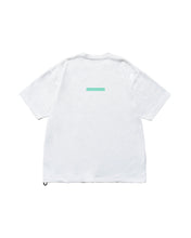 画像をギャラリービューアに読み込む, Green Lights Graphic Printed S/S T-shirt
